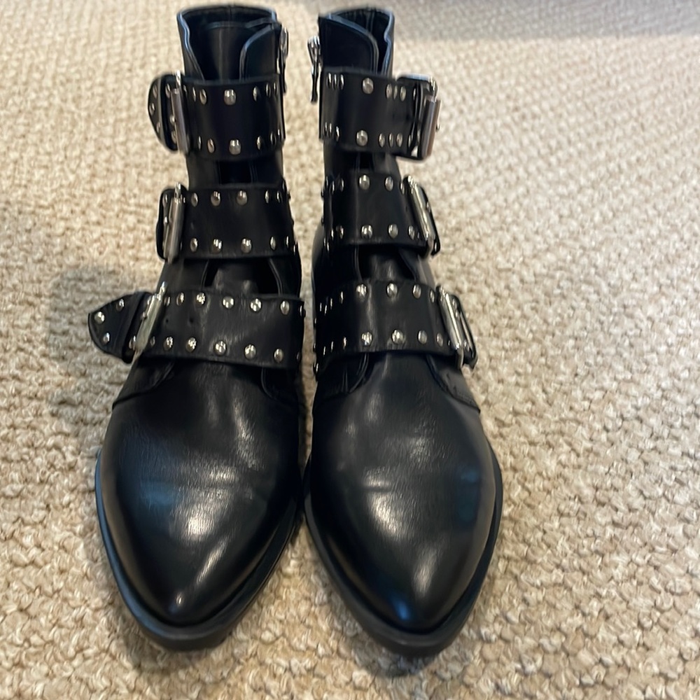 Steve Madden 7.5